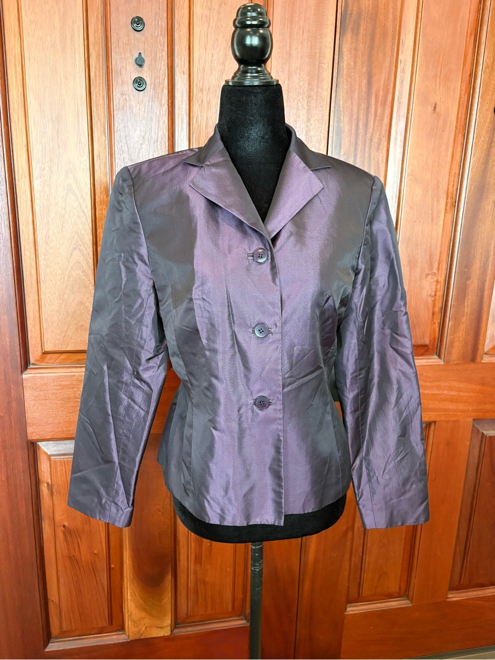 Ann Taylor Vintage Silk Blazer Jacket Purple Iridescent Size 8 Petite 100%silk
